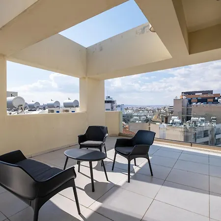 Downtown 2 Bedroom Penthouse *