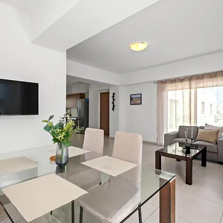 Downtown 2 Bedroom Penthouse Apartamento