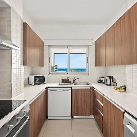 公寓 Downtown 2 Bedroom Penthouse *